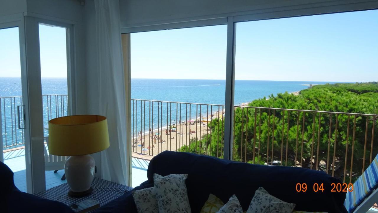 Apartament La Vista Bonica Бланес Екстериор снимка