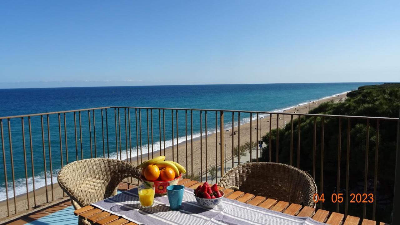 Apartament La Vista Bonica Бланес Екстериор снимка