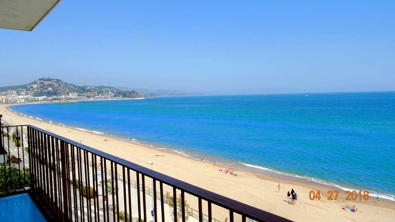 Apartament La Vista Bonica Бланес Екстериор снимка