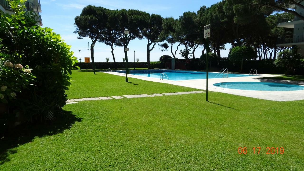 Apartament La Vista Bonica Бланес Екстериор снимка